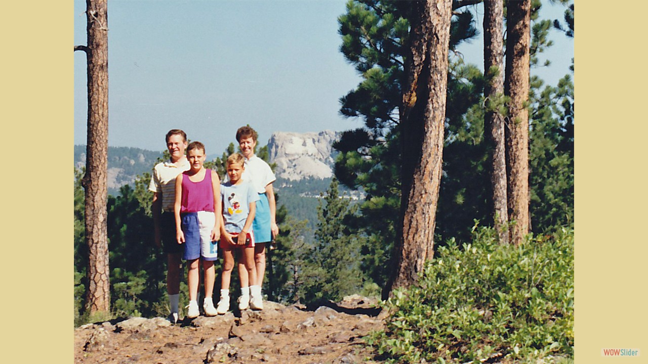 Kathy, Mike, Eric and Bob at Mt Rushmore